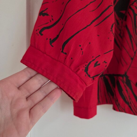 Vintage Abstract Red Button-Up Shirt - Picture 8 of 10
